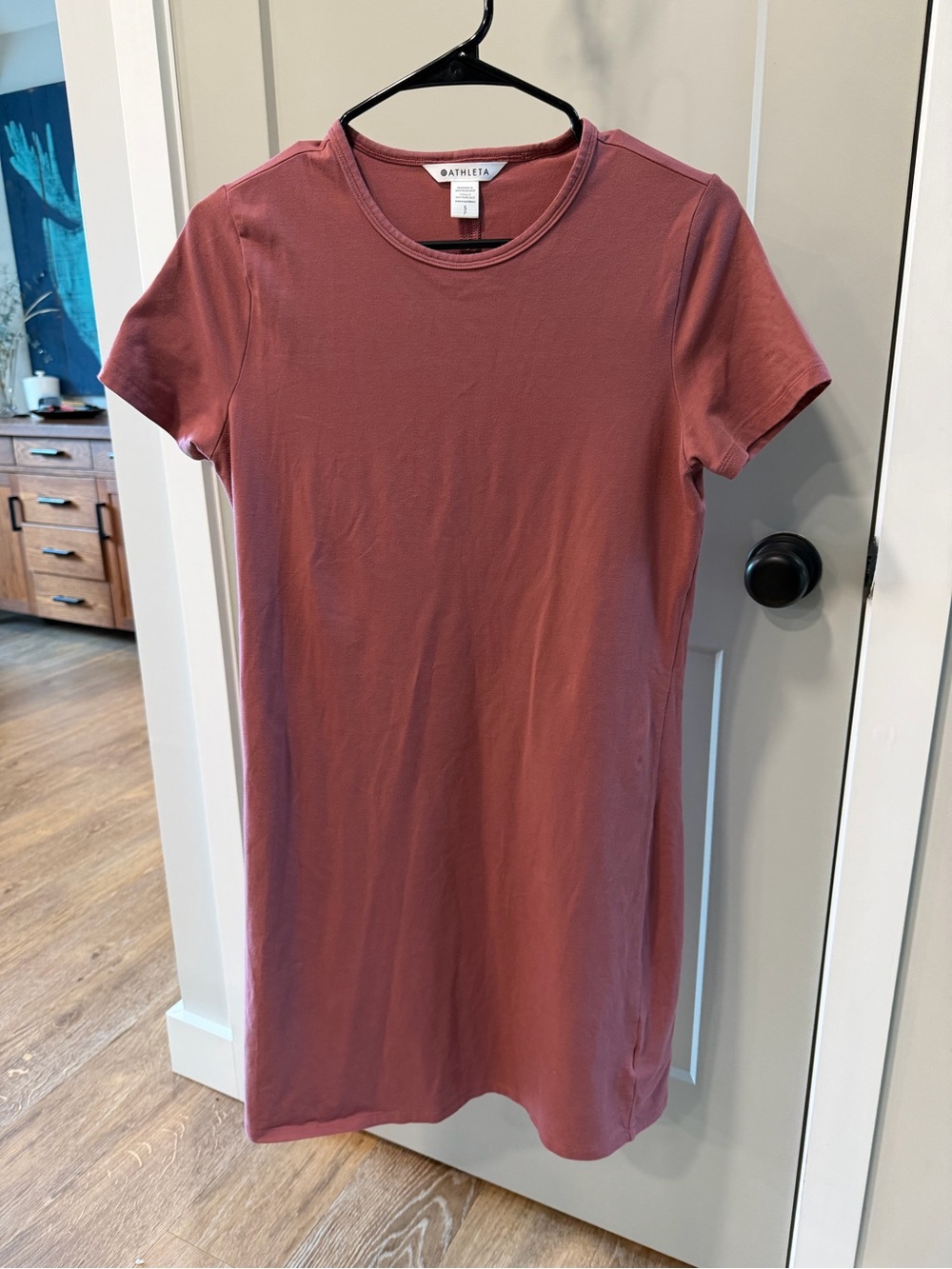 Athleta Short Sleeve T-Shirt Dress in Dusty Rose